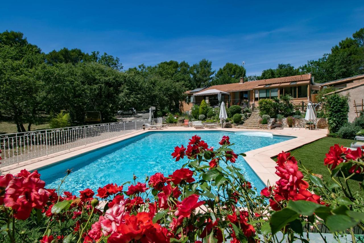 Villa Victoria Greasque Luaran gambar